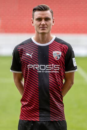 Thomas Keller 27, FCI FC Ingolstadt 04 2 BL, Porträttermin 2021 2022 2 Bundesliga FC Ingolstadt 04 season 2021 2022