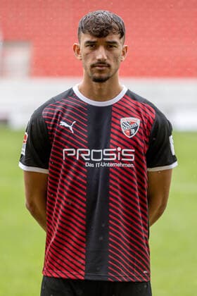 Arian Llugiqi 29, FCI FC Ingolstadt 04 2 BL, Porträttermin 2021 2022 2 Bundesliga FC Ingolstadt 04 season 2021 2022