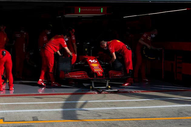 F1 Grand Prix of Great Britain 16 Charles Leclerc (MON, Scuderia Ferrari Mission Winnow), F1 Grand Prix of Great Britain at Silverstone Circuit on July 16, 2021 in Silverstone, United Kingdom. (Photo by COLOMBO IMAGES FIA Pool via HOCH ZWEI) Silverstone United Kingdom Poolfoto HOCH ZWEI Pool COLOMBO IMAGES ,EDITORIAL USE ONLY