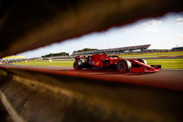 16 LECLERC Charles (mco), Scuderia Ferrari SF21, action during the Formula 1 Pirelli British Grand Prix 2021, 10th round of the 2021 FIA Formula One World Championship, WM, Weltmeisterschaft from July 16 to 18, 2021 on the Silverstone Circuit, in Silverstone, United Kingdom - FORMULE 1 : Grand prix de Grande Bretagne - Essais - Silverstone - 16 07 2021 DPPI Panoramic  00121020__B2_8249