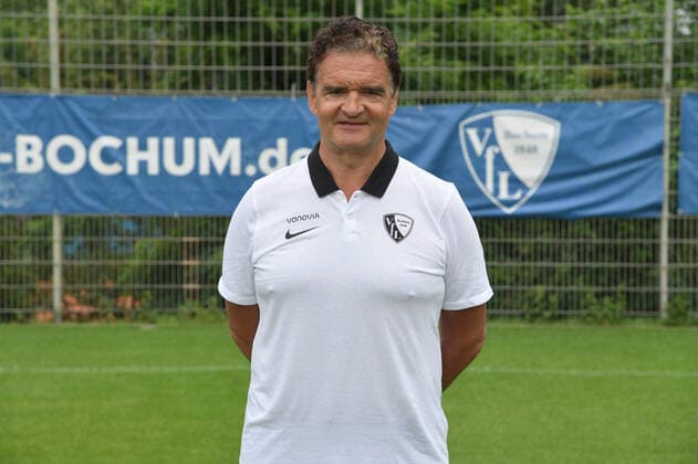 Dr Karl Heinz Bauer VfL Bochum 1 BL, portrait date 2021 2022 Bochum North Rhine Westphalia Germany Team2