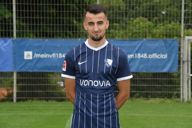 Erhan Masovic VfL Bochum 1 BL, portrait date 2021 2022 Bochum North Rhine Westphalia Germany Team2