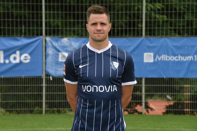 Soma Novothny VfL Bochum 1 BL, port date 2021 2022 Bochum North Rhine Westphalia Germany Team2
