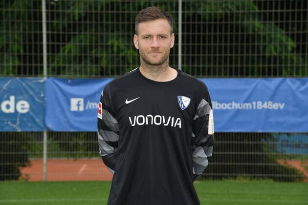 Goalkeeper Michael Esser VfL Bochum 1 BL, portrait date 2021 2022 Bochum North Rhine Westphalia Germany Team2