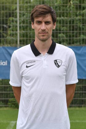 Niklas Honnete VfL Bochum 1 BL, portrait date 2021 2022 Bochum North Rhine Westphalia Germany Team2
