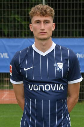 Patrick Osterhage VfL Bochum 1 BL, portrait date 2021 2022 Bochum North Rhine Westphalia Germany Team2
