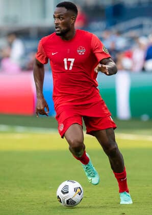 KANSAS CITY, KS - JULY 15: Canada forward Cyle Larin (17) brings the ball upfield during the CONCACAF Gold Cup match between Canada and Haiti on Thursday July 15, 2021 at Children™s Mercy Park in Kansas City, KS. (Photo by Nick Tre. Smith Icon Sportswire) SOCCER: JUL 15 Concacaf Gold Cup - Haiti v Canada Icon210715100