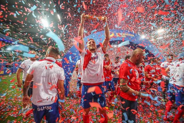 Bilder des Jahres 2021, Sport 07. Juli Sport Themen der Woche KW28 Sport Bilder des Tages WARSZAWA 17.07.2021 SUPERPUCHAR POLSKI LEGIA WARSZAWA - RAKOW CZESTOCHOWA TOMAS PETRASEK RADOSC Z PATERA FOT. MARCIN SZYMCZYK FOTOPYK NEWSPIX.PL --- Newspix.pl  210717MSZ021