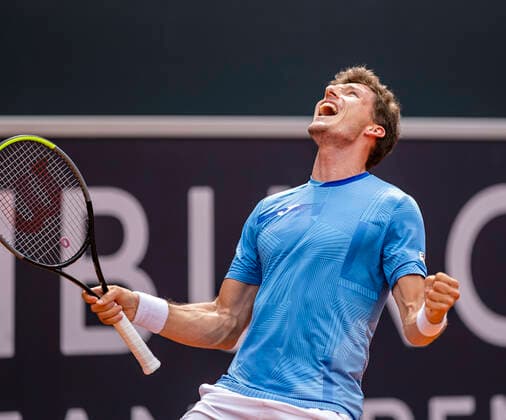 Winner cheers Pablo Carreno Busta ESP 18 07 21, Hamburg, Hamburg European Open 2021, Tennis am Hamburger Rothenbaum, ATP500, Final, Mens Singles Â
