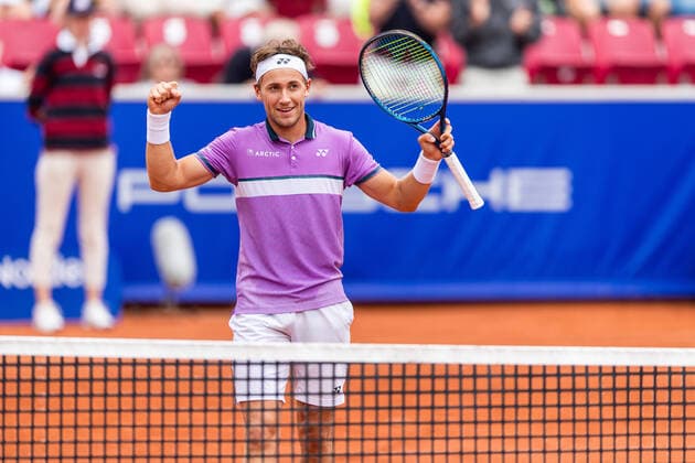 210718 Casper Ruud, Norway, cheers for victory in the singles final on day 14 of the Nordea Open on July 18, 2021 in Bastad,  Copyright: MATHILDAxAHLBERG BB210718BB529