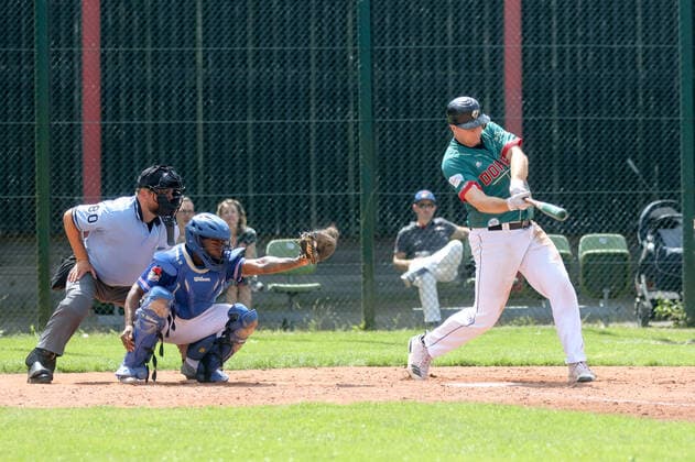 Baseballl I Men I Season 2020 2021 I 1 Bundesliga Nord I 11 12 Spieltag I Hamburg Stealers Dohren Wild Farmers I 18 07 2021 Reungelo Bechmount 4, Hamburg Stealers Sebastian Jaap 28, Dohren Wild Farmers Hamburg Baseballanlage Langenhorst Hamburg Germany Copyright: xLobeca RalfxHomburgx