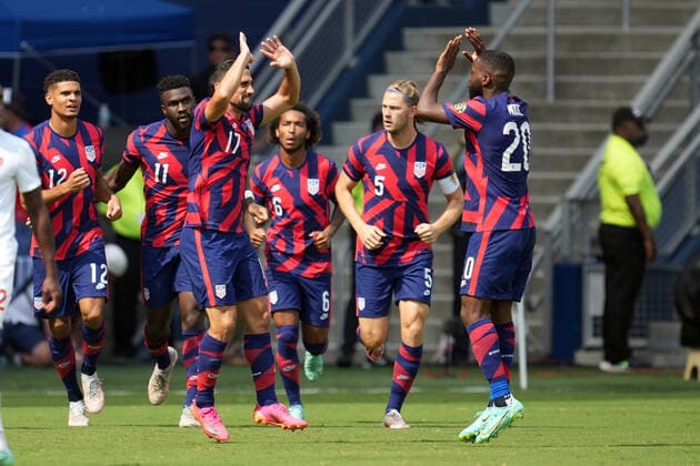 KANSAS CITY, KS - JULY 18: United States defender Shaq Moore (20) celebrates with fans and teammates after scoring a goal in action during the CONCACAF Gold Cup Group B match between the United States and Canada on July 18, 2021 at Children s Mercy Park in Kansas City, KS. (Photo by Robin Alam Icon Sportswire) SOCCER: JUL 18 Concacaf Gold Cup - USA v Canada Icon164210718004