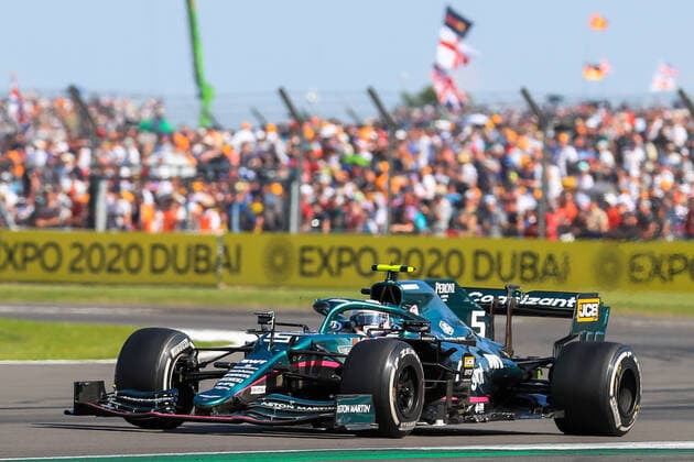 FORMULA 1 BRITISH GRAND PRIX, 18 07 2021 Silverstone Circuit,18 July 2021 Sebastian Vettel (GER), Aston Martin AMR21 during the FORMULA 1 PIRELLI BRITISH GRAND PRIX RACE at Silverstone, United Kingdom Editorial Use Only Copyright: xPhilxDuncanx ESM-0061-0023