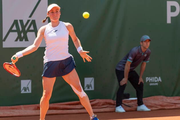 Switzerland: Tamara Zidanöek wins Lausanne 2021 tennis tournament WTA, Tennis Damen 250 Lausanne Switzerland, 07 17 2021: Tamara Zidanöek of Slovenia is in action during the final, Lausanne 2021 tennis tournament WTA 250 Lausanne Switzerland Canton of Vaud Copyright: EricxDubost