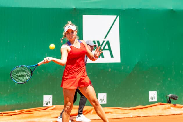 Switzerland: Tamara Zidanöek wins Lausanne 2021 tennis tournament WTA, Tennis Damen 250 Lausanne Switzerland, 07 17 2021: Clara Burel of France is in action during the final, Lausanne 2021 tennis tournament WTA 250 Lausanne Switzerland Canton of Vaud Copyright: EricxDubost