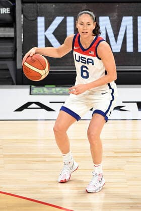 July 18, 2021 - Las Vegas, Nevada, U.S. - USAs Sue Bird brings the ball down court against Nigeria during a pre-Olympic exhibition basketball game July 18, 2021, in Las Vegas. Las Vegas USA - ZUMAbk3_ 20210718_zaf_bk3_012 Copyright: xDavidxBeckerx