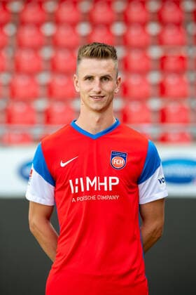 Jan Schoeppner FC Heidenheim, 03 , GER, 1 FC Heidenheim 1846 e V , Football, 2 Bundesliga, Player portraits, Freelancer, Season 2021 2022, 20 07 2021, GER, 1 FC Heidenheim 1846 e V , Football, 2 Bundesliga, Player portraits, Freelancer, Season 2021 2022, 20 07 2021 Heidenheim Copyright: xEibner-Pressefotox EP_EER