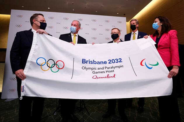 (210721) -- TOKYO, July 21, 2021 -- Members of the Brisbane 2032 delegation attend a press conference, PK, Pressekonferenz after Brisbane was announced as the 2032 Summer Olympics host city during the 138th International Olympic Committee (IOC) Session in Tokyo, Japan, on July 21, 2021. ( Pool via Xinhua) (SP)TOKYO-JAPAN-IOC-138TH SESSION ToruxHanai 