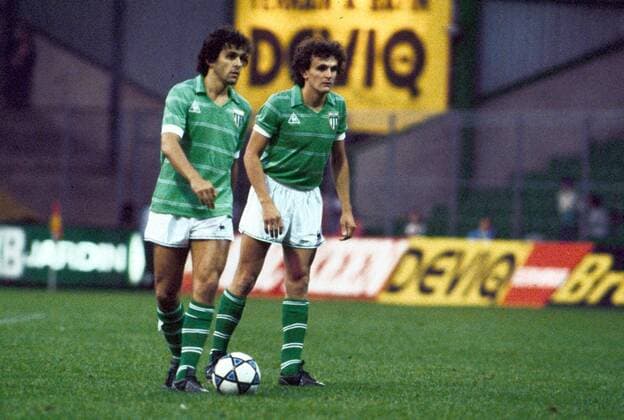 jean Louis ZANON et Michel PLATINI - ASSE St Etienne - 1981 - largeur attitude football foot - archives archive Archives FEP PanoramiC 