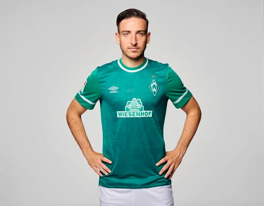 Portraits SV Werder Bremen 2021 2022 SV Werder Bremen 2 BL, Porträttermin 2021 2022 Kevin Möhwald Moehwald Werder Bremen 06 nordphotoxGmbHxx xHeidmannx xWerder.de nph00001