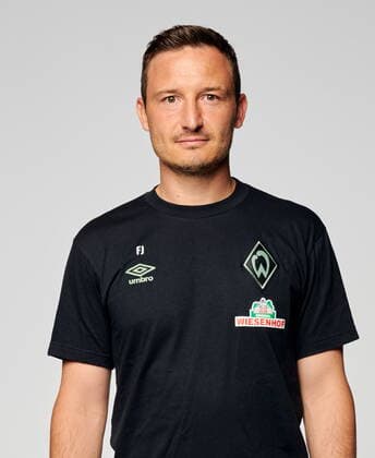 Portraits SV Werder Bremen 2021 2022 SV Werder Bremen 2 BL, Portraits 2021 2022 Florian Junge Co Trainer SV Werder Bremen nordphotoxGmbHxx xHeidmannx xWerder.de nph00001