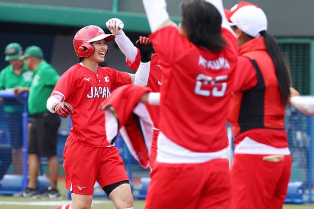 Mana Atsumi & Japan team group, Mannschaftsbild, Totale (JPN), JULY 22, 2021 - Softball : Opening Round match between Japan - Mexico during the Tokyo 2020 Olympic Games, Olympische Spiele, Olympia, OS at the Fukushima Azuma Baseball Stadium in Fukushima, Japan. Noxthirdxpartyxsales  (165150734)