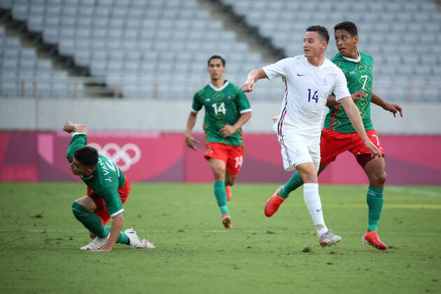 Tokio 2020 im Jahr 2021, Fußball, Mexiko - Frankreich July 22, 2021, Chofu, Tokyo, Japan: Florian THAUVIN of France in action during the Group A Pool Game of the Men s Football tournament at the Tokyo Stadium on July 22nd 2021 in Tokyo, Japan Chofu Japan - ZUMAc179 20210722_zep_c179_025 Copyright: xMickaelxChavetx