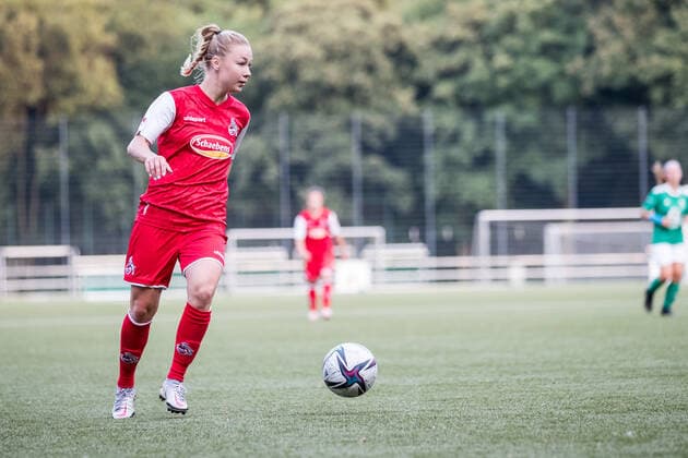 Test match 1 FC Koeln Vorwaerts SpoHo 21 07 2021 Weronika Zaistowska 24, 1 FC Koeln Test match 1 FC Koeln Vorwaerts SpoHo, Koeln, Geissbockheim DFL REGULATES PROHIBIT ANY USE OF PHOTOGRAPHS AS IMAGE SEQUENCES AND OR QUASI VIDEO Copyright: xBEAUTIFULxSPORTS Wunderlx