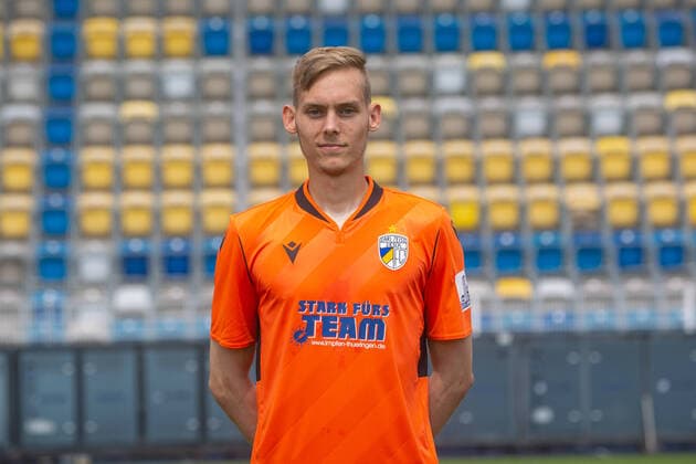 Jena , 220721 , Football Regionalliga , FC Carl Zeiss Jena , Appointment appointment , Portraits in the picture Lukas Sedlak