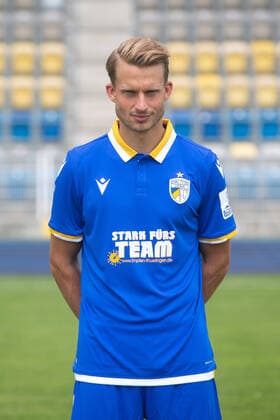 Jena , 220721 , Football Regionalliga , FC Carl Zeiss Jena , Appointment appointment , Portraits in the picture Maximilian Oesterhelweg