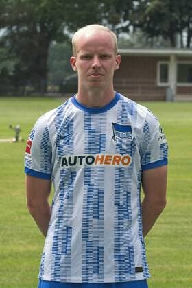 Dennis Jastrzembski, Hertha BSC, 1 BL, Portraettermin 2021 2022, 22 07 21, GER, Berlin, Football, 22 07 21, Hertha BSC Berlin. Copyright: xUwexKoch Eibner-Pressefotox EP_EER