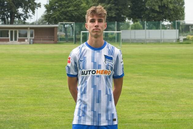 Jonas Michelbrink, Hertha BSC, 1 BL, portrait date 2021 2022, 22 07 21, GER, Berlin, football, 22 07 21, Hertha BSC Berlin. Copyright: xUwexKoch Eibner-Pressefotox EP_EER