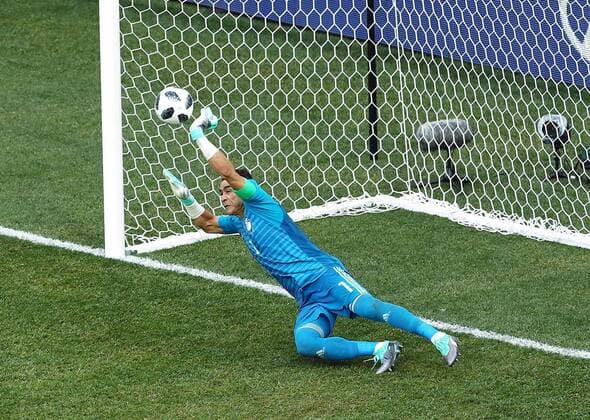 Mandatory Credit: Photo by Kieran Mcmanus BPI Shutterstock (9726970am) Egypt goalkeeper Essam El-Hadary saves a penalty kick from Fahad Al-Muwallad of Saudi Arabia Saudia Arabia v Egypt, Group A, 2018 FIFA World Cup, WM, Weltmeisterschaft, Fussball football match, Volgograd Stadium, Russia - 25 Jun 2018 Saudia Arabia v Egypt, Group A, 2018 FIFA World Cup football match, Volgograd Stadium, Russia - 25 Jun 2018  Copyright: xKieranxMcmanus BPI Shutterstockx 9726970am