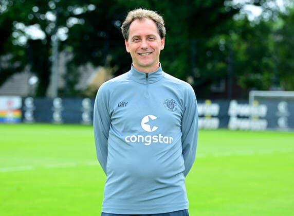 Football team doctor Dr Volker Carrero Hamburg, 08 07 2021, football, FC St Pauli, photo appointment 2021 Hamburg Poolfoto WITTERS ,EDITORIAL USE ONLY