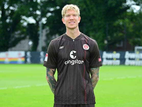 Football Simon Makienok Hamburg, 08 07 2021, football, FC St Pauli, photo session 2021 Hamburg Poolfoto WITTERS ,EDITORIAL USE ONLY
