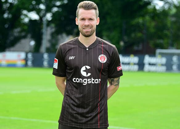 football Christopher Buchtmann Hamburg, 08 07 2021, football, FC St Pauli, photo appointment 2021 Hamburg Poolfoto WITTERS ,EDITORIAL USE ONLY
