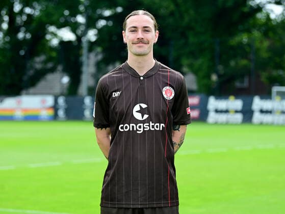 Football Jackson IrvineHamburg, 08 07 2021, football, FC St Pauli, photo appointment 2021 Hamburg Poolfoto WITTERS ,EDITORIAL USE ONLY
