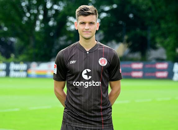 football Adam Dzwigala Hamburg, 08 07 2021, football, FC St Pauli, photo appointment 2021 Hamburg Poolfoto WITTERS ,EDITORIAL USE ONLY