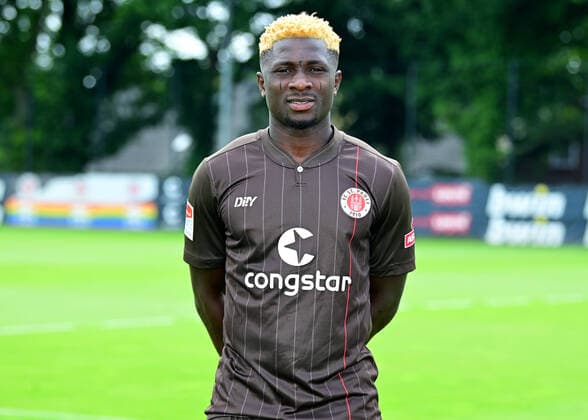 Football Afeez Aremu Hamburg, 08 07 2021, football, FC St Pauli, photo appointment 2021 Hamburg Poolfoto WITTERS ,EDITORIAL USE ONLY
