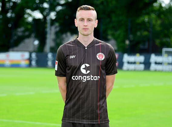 Football Sebastian Ohlsson Hamburg, 08 07 2021, football, FC St Pauli, photo opportunity 2021 Hamburg Poolfoto WITTERS ,EDITORIAL USE ONLY
