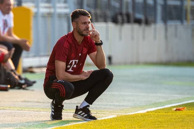 Head coach Danny Schwarz FC Bayern II , FC Bayern II vs SV Heimstetten, Regionalliga, 23 07 2021 DFB regulations prohibit any use of photographs as image sequences and or quasi video Muenchen Bayern Germany Copyright: xkolbert-press UlrichxGamelx