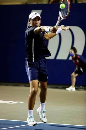 American Brandon Nakashima in action against his compatriot John Isner, during a semi-final match of the Los Cabos Tennis Open, today, in the state of Baja California Sur, Mexico, 23 July 2021. EFE Jorge Reyes Los Cabos Tennis Open !ACHTUNG: NUR REDAKTIONELLE NUTZUNG!  Copyright: xJorgexReyesx MEX7495 20210724-647529c6c82490c846b461634a7597fd01615636