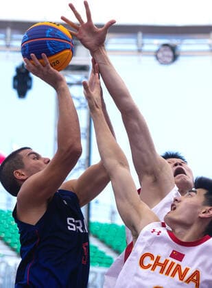 (210724) -- TOKYO, July 24, 2021 -- Mihailo Vasic (L) of Serbia competes during the Tokyo 2020 men s pool round match of 3x3 basketball between China and Serbia in Tokyo, Japan, July 24, 2021. ) (TOKYO2020)JAPAN-TOKYO-OLY-3x3 BASKETBALL-MEN S POOL ROUND ZhangxXiaoyu 