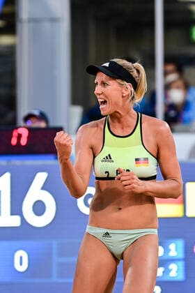 Beach Volleyball Tokyo 2020, 24 07 2021 Beach Volleyball, Beach Volleyball, Women, Preliminary Round, Karla Borger 2 Julia Sude 1 , vs Anouk Verge Depre Joana Heidruch SUI , Copyright: xBEAUTIFULxSPORTS TomxBlochx