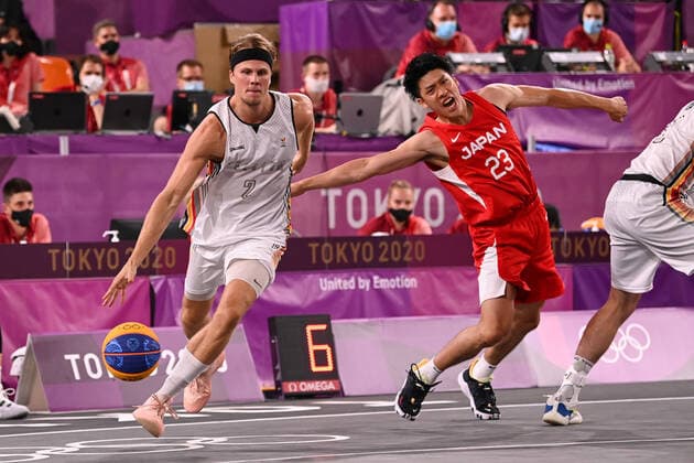 Belgian Thibaut Vervoort, and Japanese Ryuto Yasuoka fight for the ball during a 3x3 basketball game between Belgium and Japan, in the men s pool round on the second day of the Tokyo 2020 Olympic Games, Olympische Spiele, Olympia, OS in Tokyo, Japan on Saturday 24 July 2021. The postponed 2020 Summer Olympics are taking place from 23 July to 8 August 2021. DIRKxWAEM  x3044727x