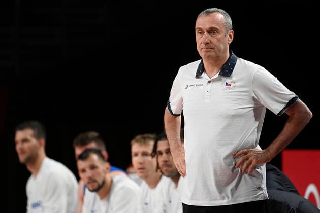 Ronen Ginzburg, coach of Czech team, watches match Iran vs Czech republic in men s basketball group phase, within the Tokyo 2020 Summer Olympics, on July 25, 2021, in Saitama, Japan. (CTKxPhoto OndrejxDeml) CTKPhotoP2021072503604 