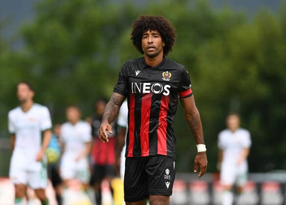 Fussball, Herren, Saison 2021 2022, Testspiel in Imst (Österreich), 1. FC Union Berlin - OGC Nizza (2:0), Bonfim Dante (OGC Nizza), 24.07. 2021, *** Football, Men, 2021 2022 season, Test match in Imst Austria , 1 FC Union Berlin OGC Nice 2 0 , Bonfim Dante OGC Nice , 24 07 2021, Copyright: xMatthiasxKochx