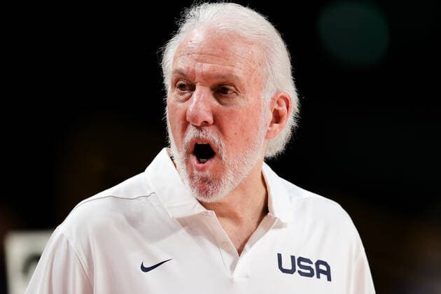TOKYO, JAPAN - JULY 25: Team USA head coach Gregg Popovich calls out during the Men s Basketball Preliminary Round Group A - Match 4 between France and USA on Day 2 of the Tokyo 2020 Olympic Games, Olympische Spiele, Olympia, OS at Saitama Super Arena on July 25, 2021 in Tokyo, Japan. (Photo by Pete Dovgan Speed Media Icon Sportswire) OLYMPICS: JUL 25 Olympics Tokyo 2020 Icon2107250239