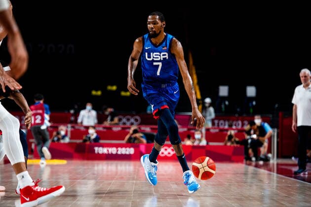 210725 Kevin Wayne Durant of USA competes in the basketball game between France and USA during day 2 of the Tokyo 2020 Olympic Games on July 25, 2021 in Tokyo Photo Jon Olav Nesvold BILDBYRAN COP 217 JE0005 basketball basketball olympic games olympics os ol olympiska spel olympiske leker tokyo2020 tokyo 2020 tokyo os tokyo ol bbeng france france usa united states,  Copyright: JONxOLAVxNESVOLD BB210725JE077