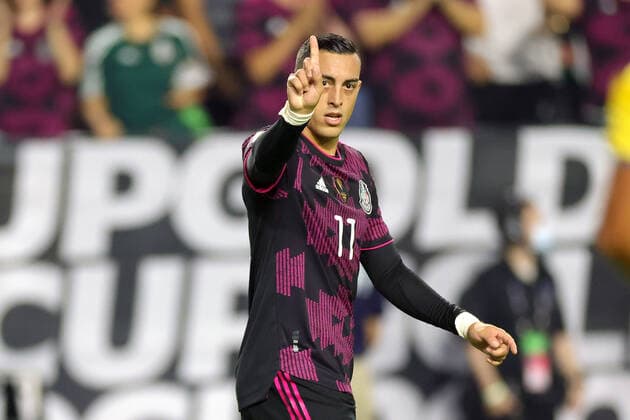 GLENDALE, AZ - JULY 24: Mexico forward Rogelio Funes Mori (11) reacts to a play in action during the CONCACAF Gold Cup quarterfinals match between Mexico and Honduras on July 24, 2021 at State Farm Stadium in Glendale, AZ. (Photo by Robin Alam Icon Sportswire) SOCCER: JUL 24 Concacaf Gold Cup Quarterfinal - Mexico v Honduras Icon164210724072